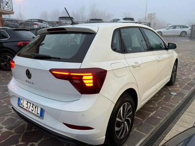 Volkswagen Polo 1.0 tsi Style 95cv (3)