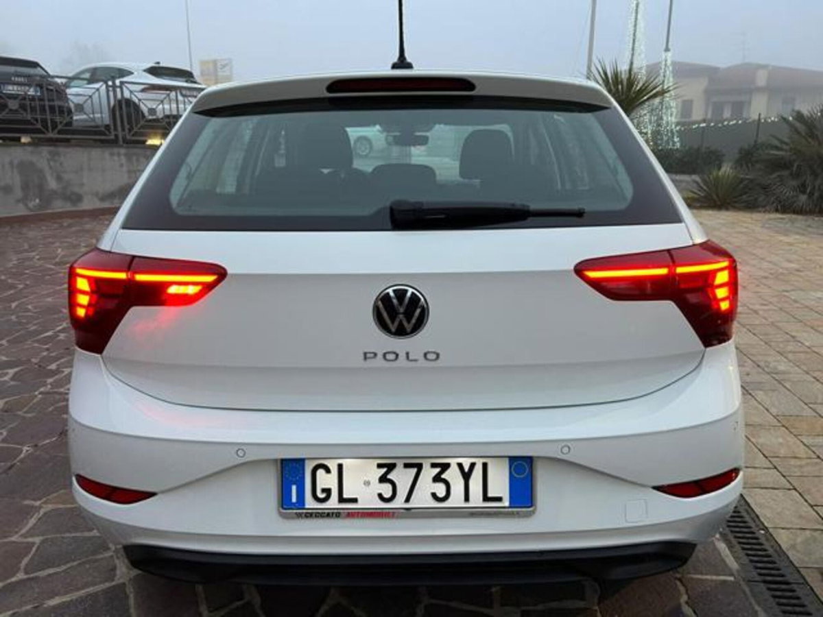 Volkswagen Polo 1.0 tsi Style 95cv (4)