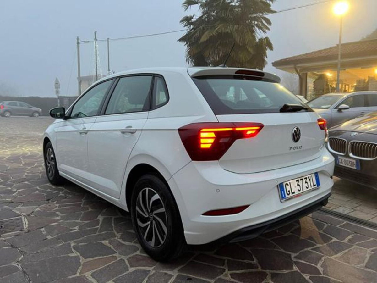 Volkswagen Polo 1.0 tsi Style 95cv (5)