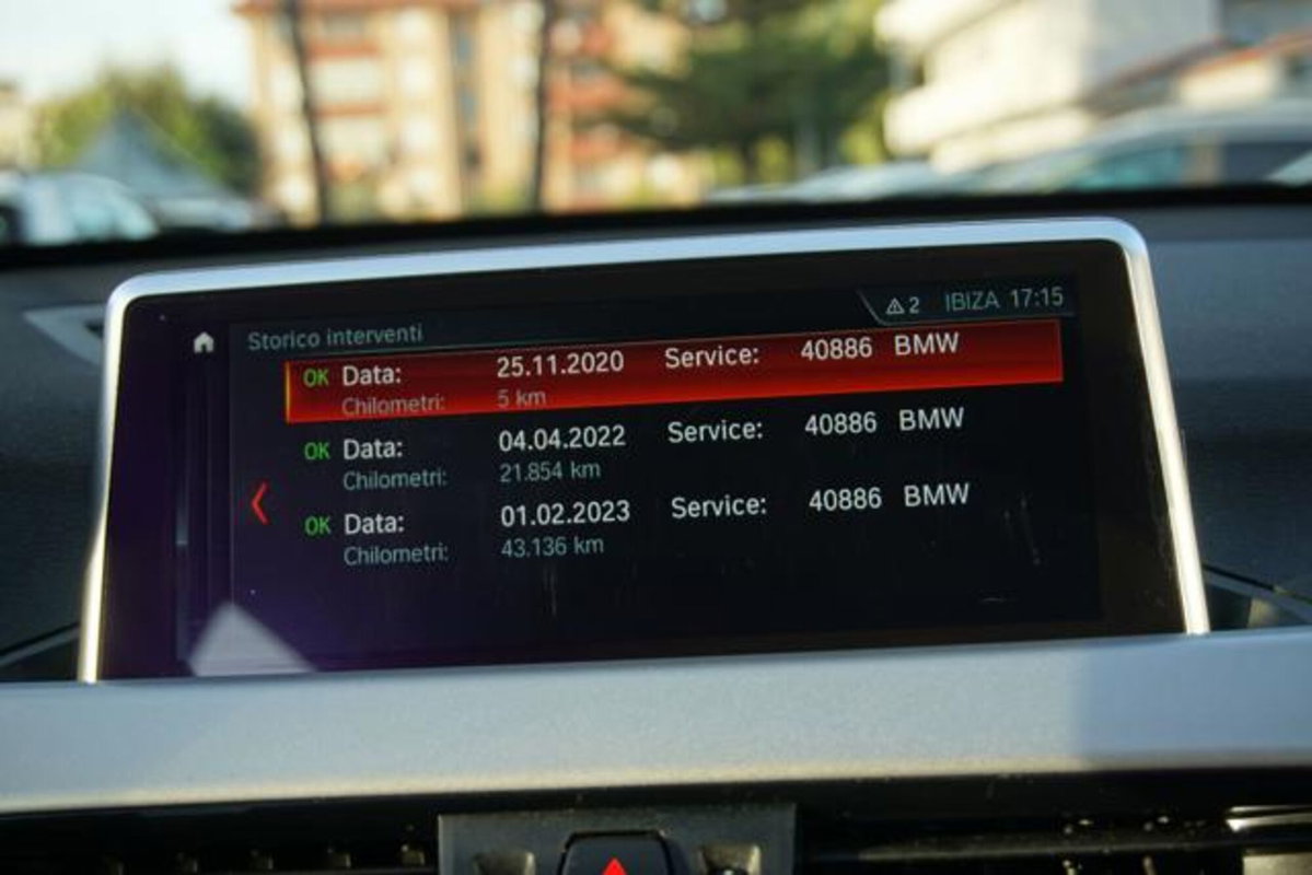BMW X1 sDrive18d Business Advantage (16)