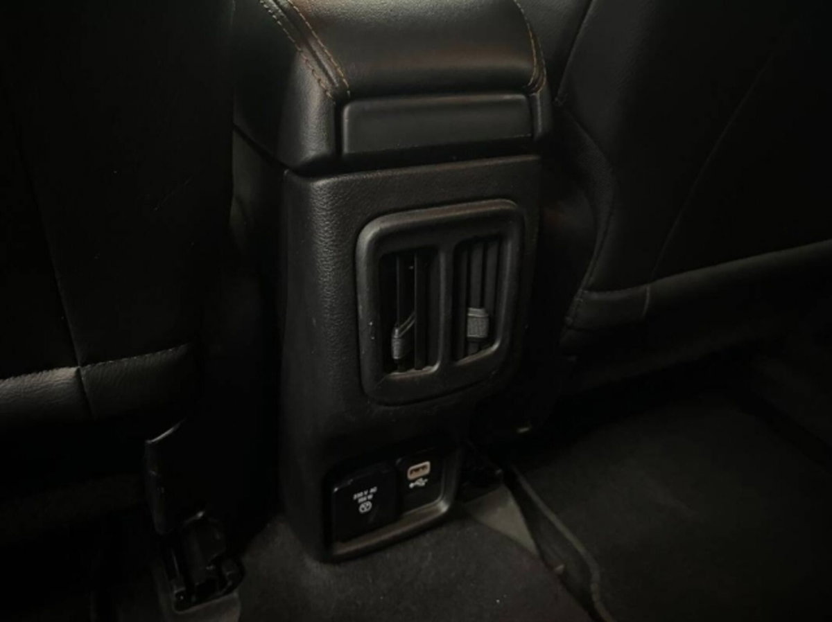 Jeep Compass 2.0 Multijet II 4WD Limited (18)