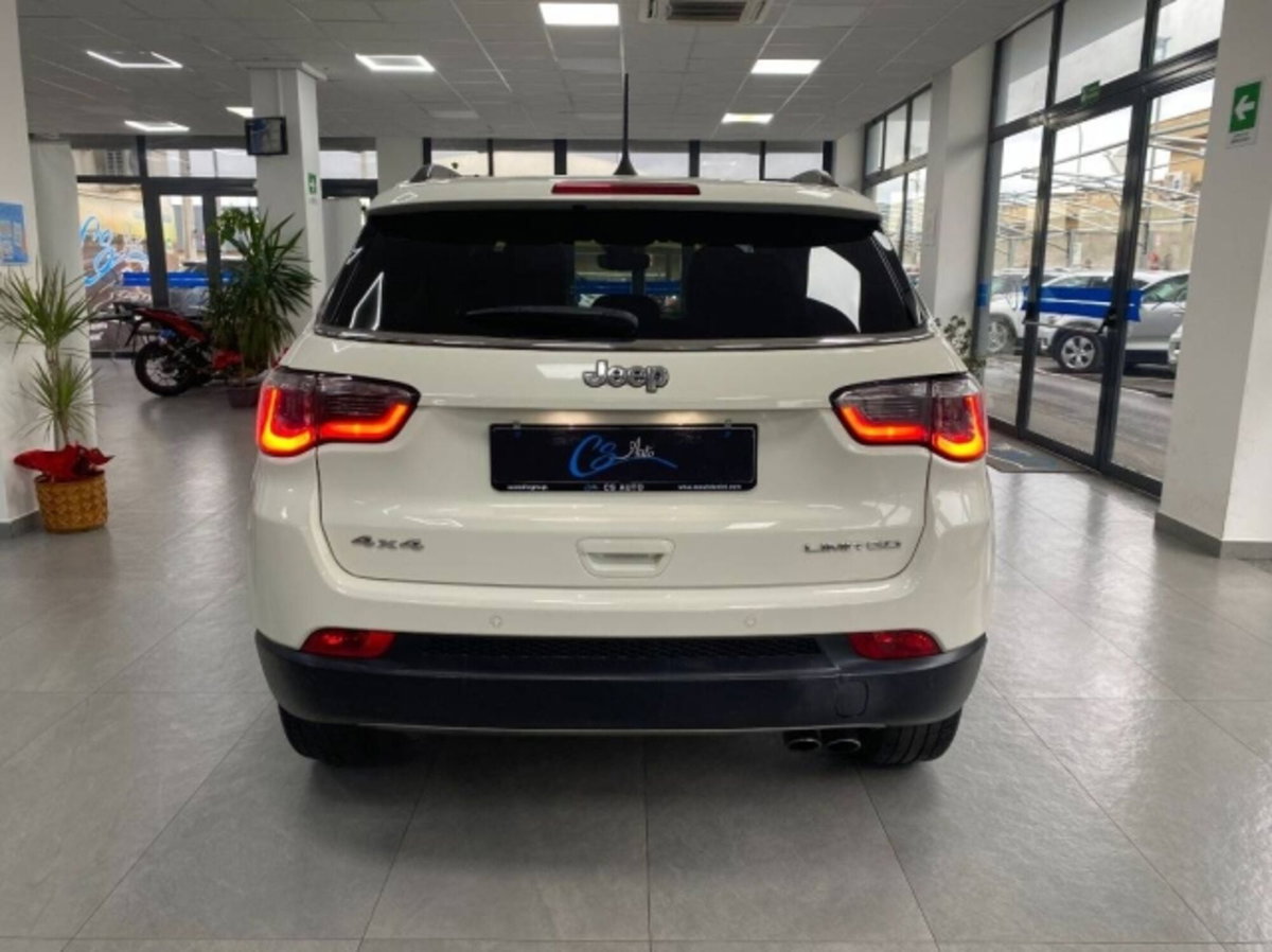 Jeep Compass 2.0 Multijet II 4WD Limited (5)