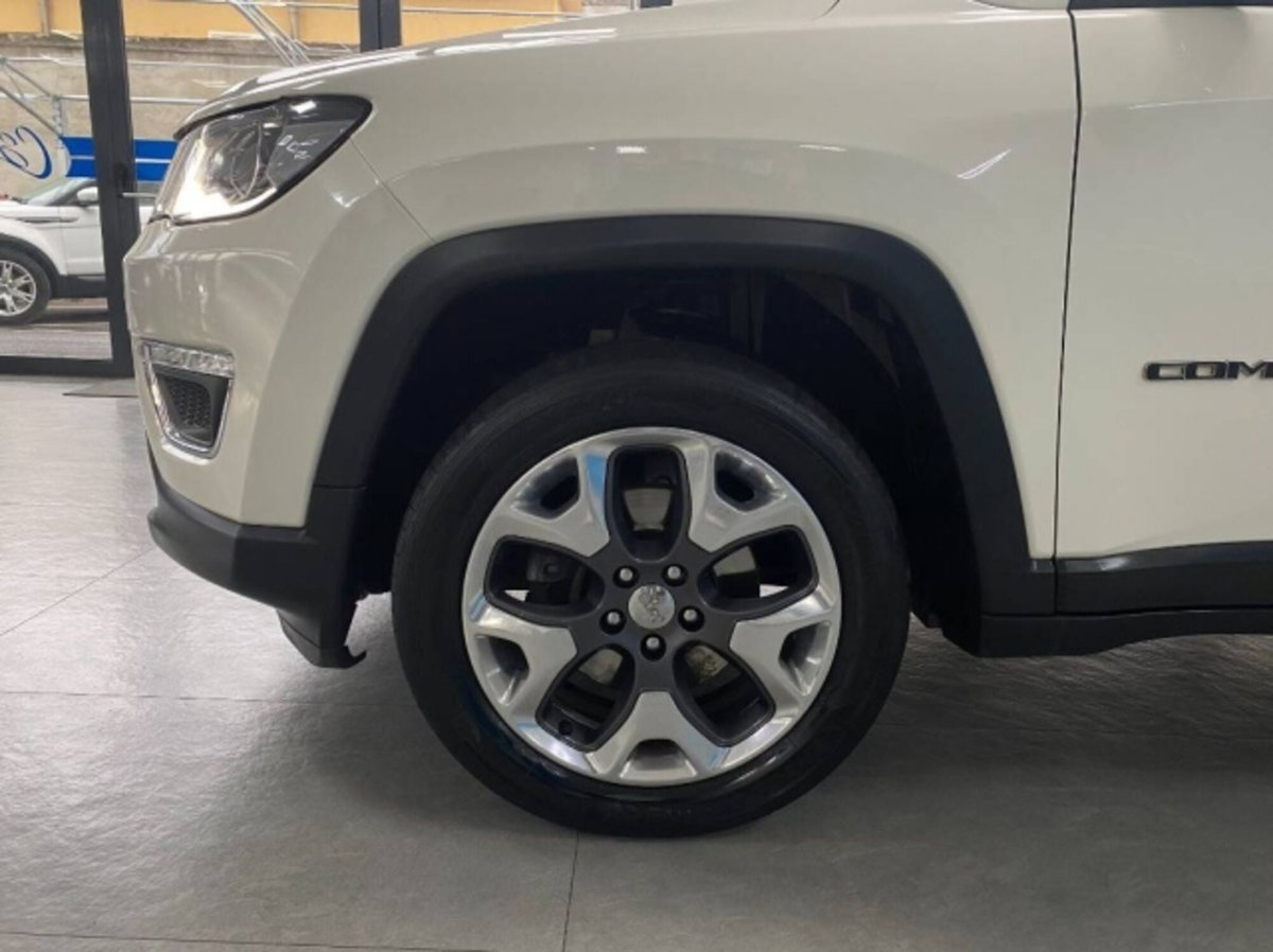 Jeep Compass 2.0 Multijet II 4WD Limited (8)