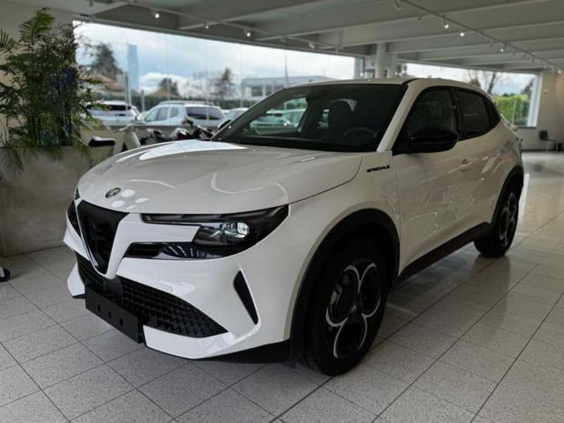 Alfa Romeo Junior elettrica Speciale 156cv