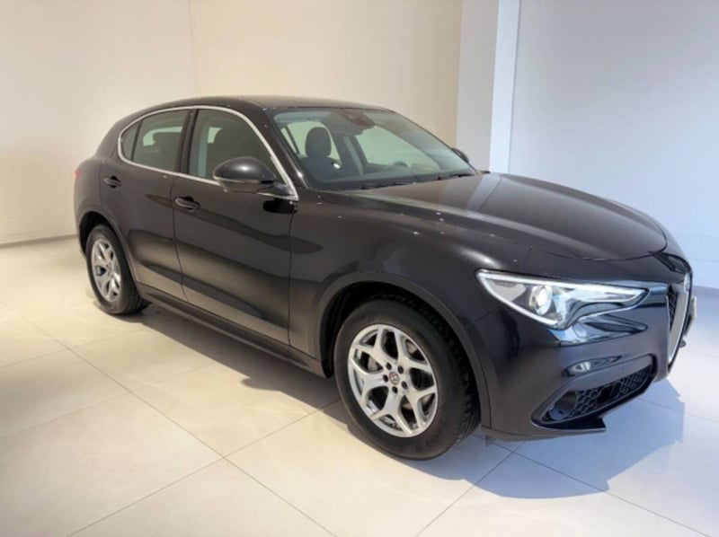 Alfa Romeo Stelvio 2.2 t Intensa Q4 210cv auto
