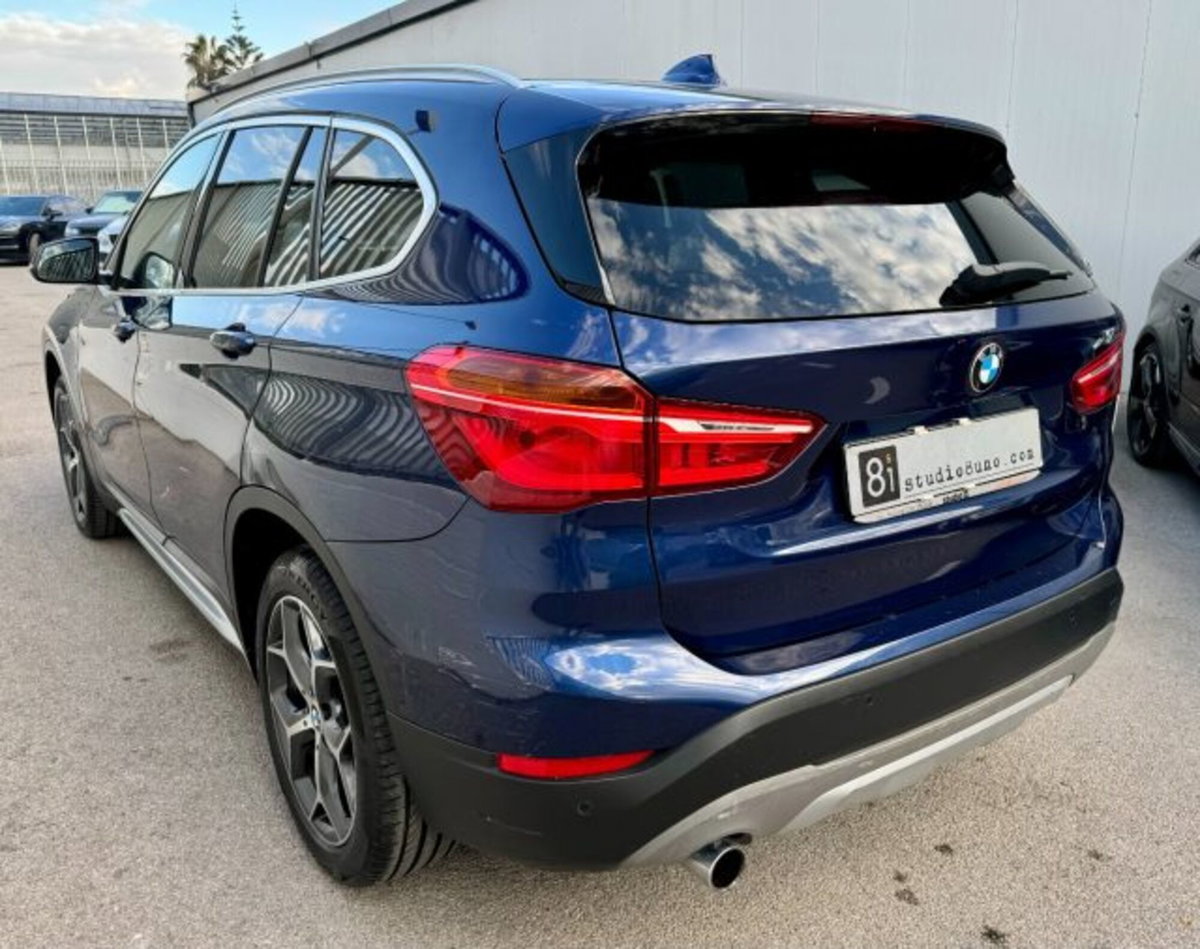 BMW X1 sDrive18d xLine Plus (2)