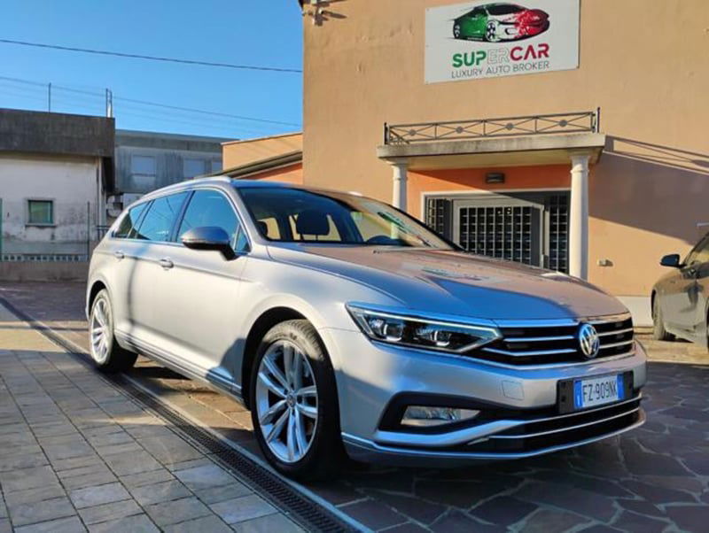 Volkswagen Passat Variant 1.6 TDI SCR DSG Business BMT