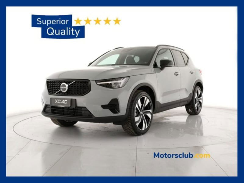 Volvo XC40 B3 automatico Ultimate Dark