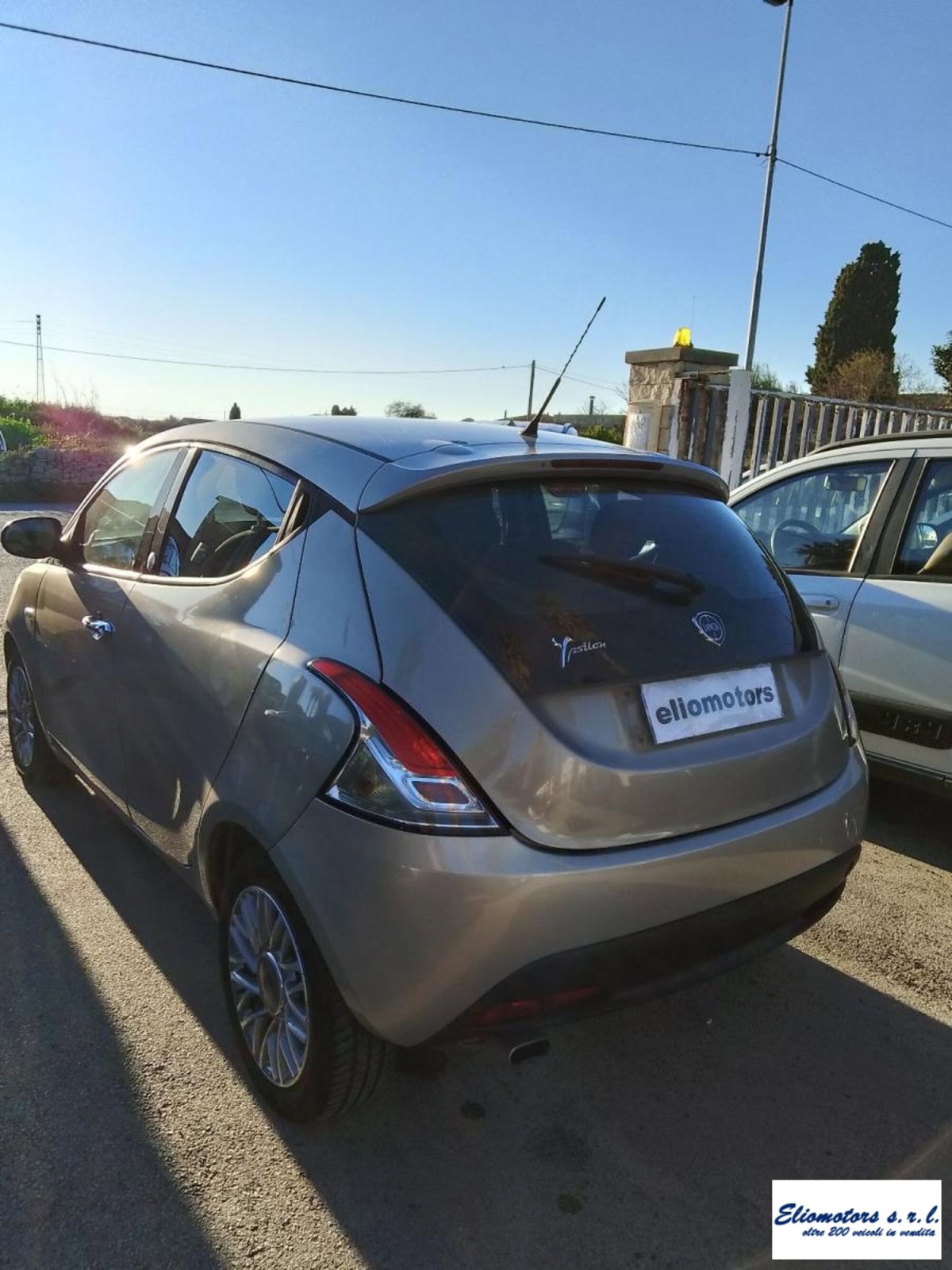 Lancia Ypsilon 1.2 69 CV 5 porte GPL Ecochic Platinum (6)