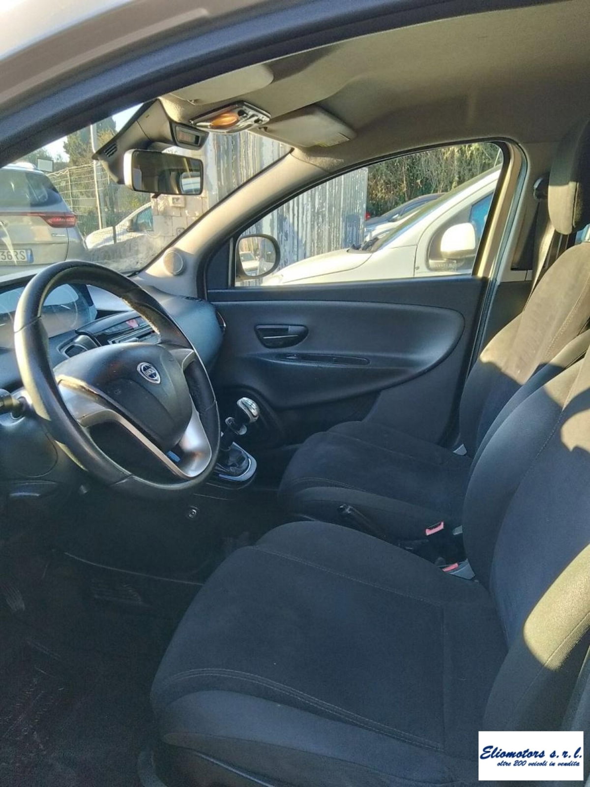 Lancia Ypsilon 1.2 69 CV 5 porte GPL Ecochic Platinum (7)