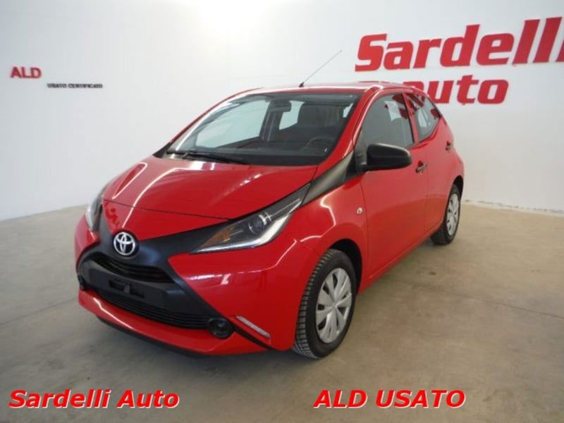 Toyota Aygo 1.0 VVT-i 69 CV 5 porte x-play TSS