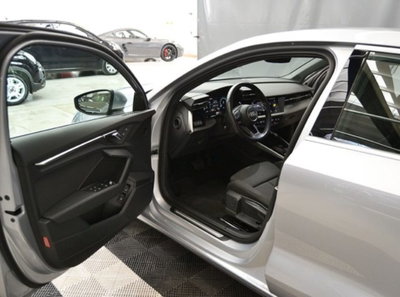 Audi A3 Sportback 40 TFSI e S tronic Business Advanced (2)