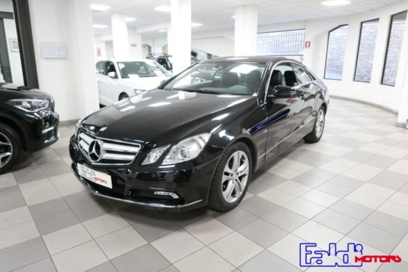 Mercedes-Benz Classe E Coupé 250 CDI Coupé BlueEFFICIENCY Executive