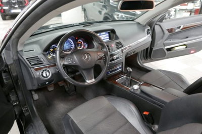 Mercedes-Benz Classe E Coupé 250 CDI Coupé BlueEFFICIENCY Executive (7)