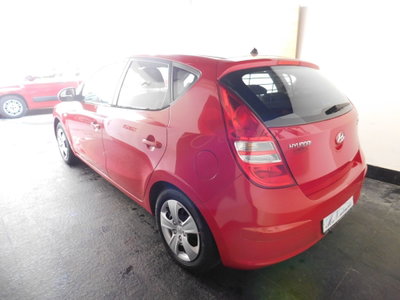 Hyundai i30 1.4 16V 109CV 5p. Active (4)