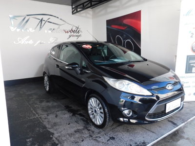 Ford Fiesta 1.4 96CV aut. 3 porte  Titanium (2)