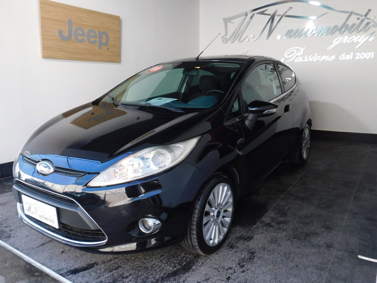 Ford Fiesta 1.4 96CV aut. 3 porte  Titanium (3)