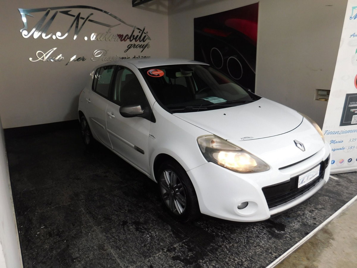 Renault Clio 1.5 dCi 75CV 5 porte Dynamique (2)