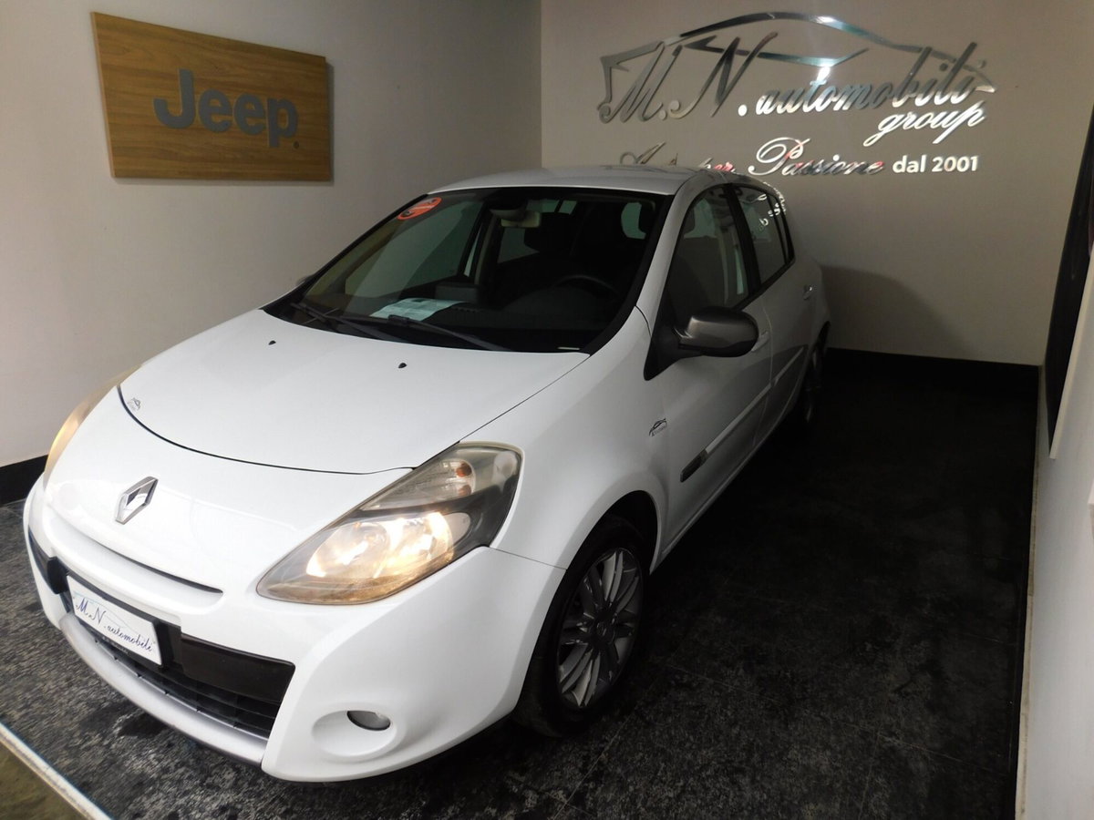 Renault Clio 1.5 dCi 75CV 5 porte Dynamique (3)