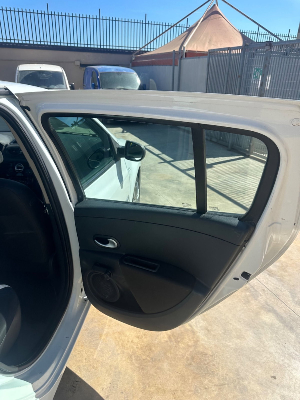 Renault Clio 1.5 dCi 75CV 5 porte Dynamique (20)