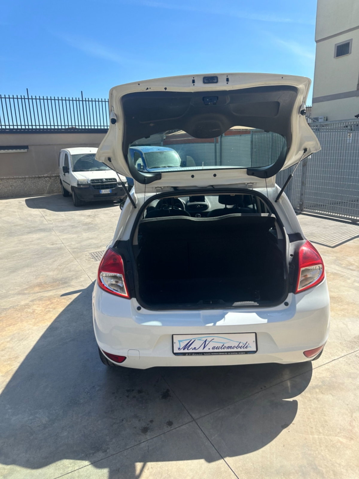 Renault Clio 1.5 dCi 75CV 5 porte Dynamique (14)