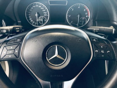Mercedes-Benz Classe A 180 CDI Automatic Executive (19)