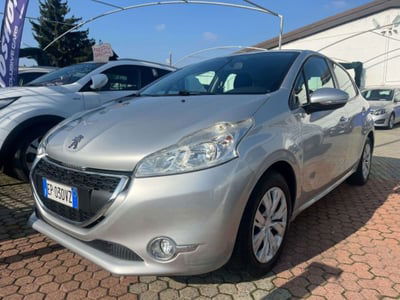 Peugeot 208 HDi 68 CV 5 porte Business usata