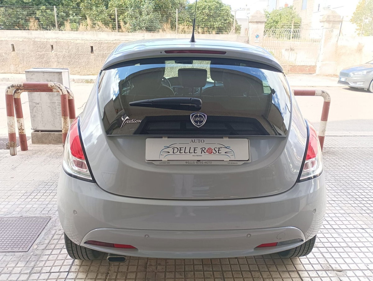 Lancia Ypsilon 1.3 MJT 16V 95 CV 5 porte S&S Mya (5)