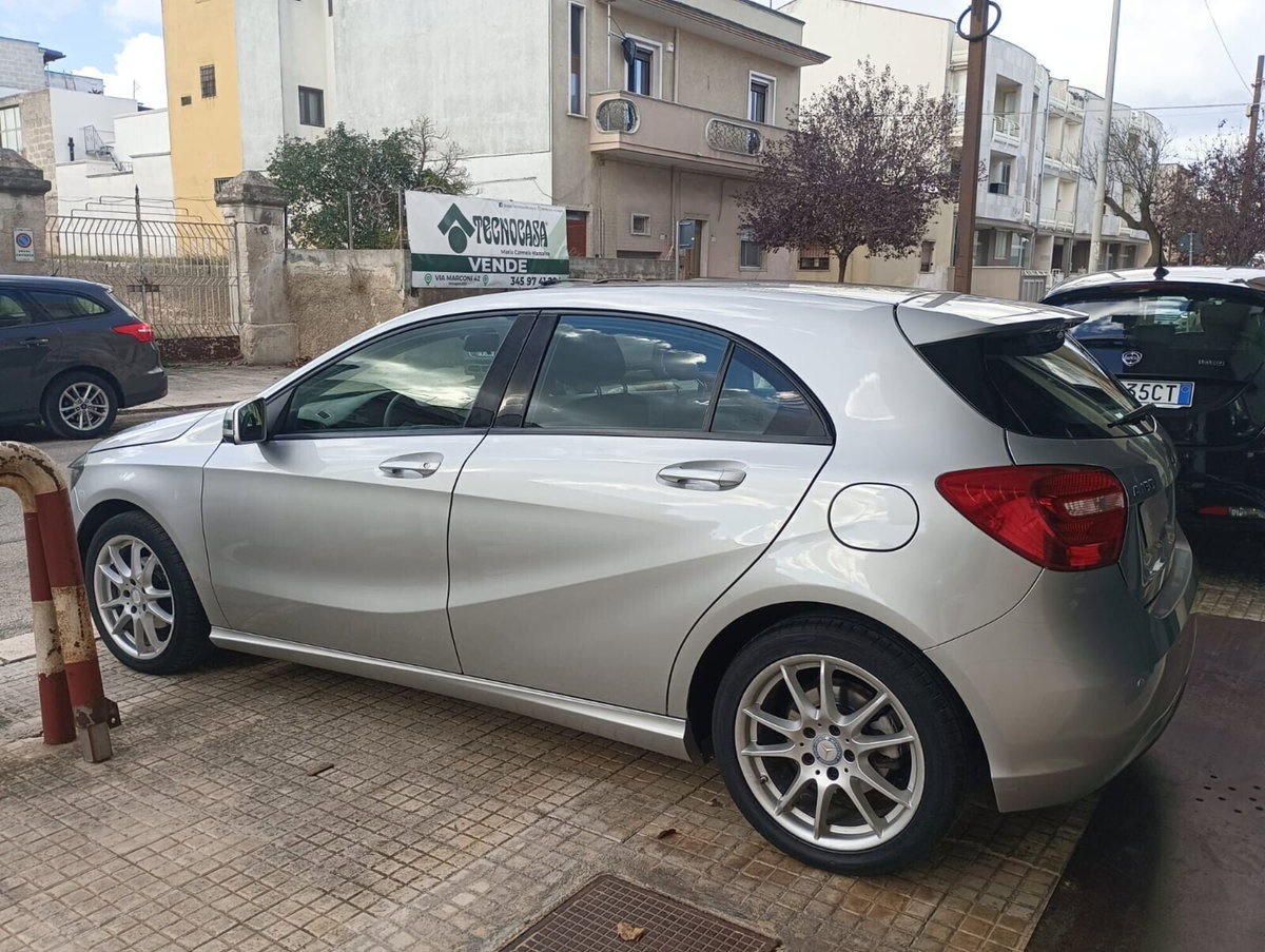 Mercedes-Benz Classe A 180 CDI Executive (4)