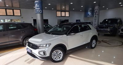 Volkswagen T-Roc 2.0 tdi Life 150cv dsg usata