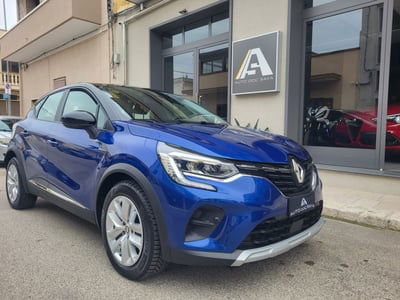 Renault Captur Blue dCi 95 CV Life usata