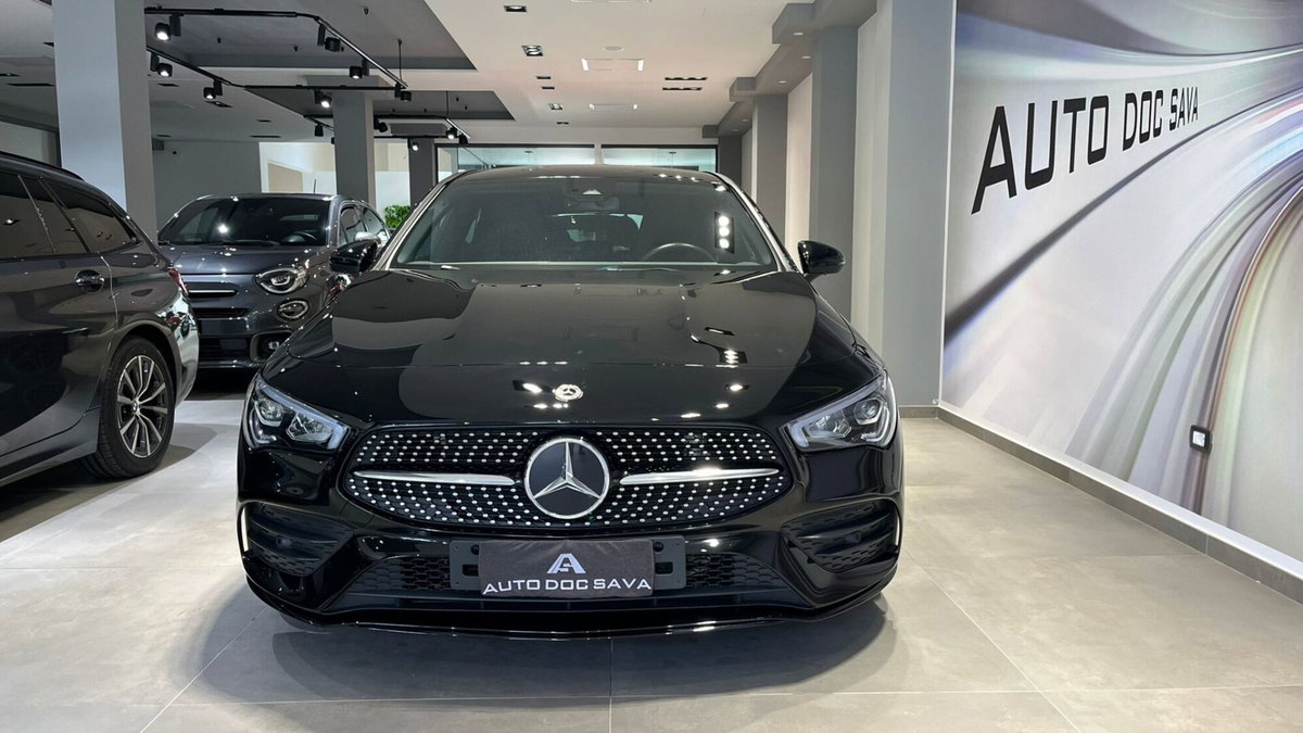 Mercedes-Benz CLA Shooting Brake 200 d Automatic Shooting Brake Premium (3)