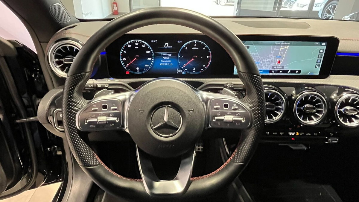 Mercedes-Benz CLA Shooting Brake 200 d Automatic Shooting Brake Premium (10)