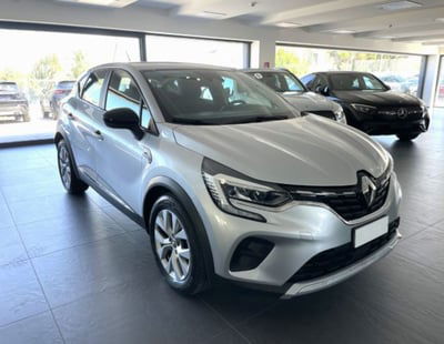 Renault Captur Blue dCi 115 CV EDC Business usata