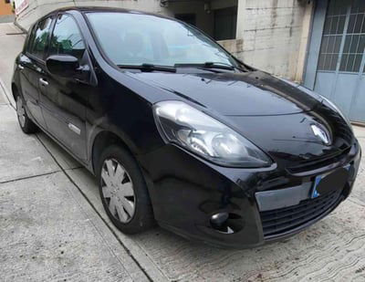 Renault Clio 1.2 16V 5 porte Dynamique usata