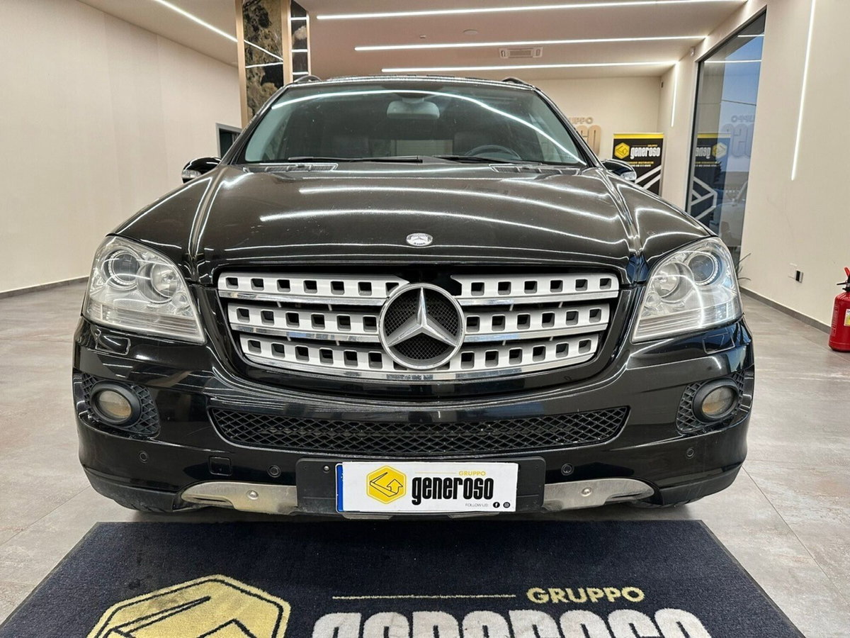 Mercedes-Benz Classe ML 320 CDI Sport (2)