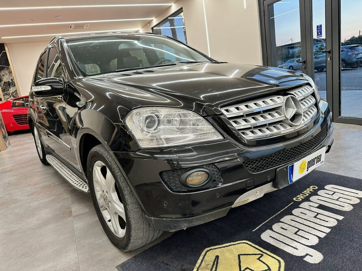 Mercedes-Benz Classe ML 320 CDI Sport (3)