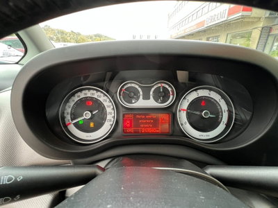 Fiat 500L 0.9 TwinAir Turbo Natural Power Lounge (8)