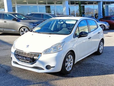 Peugeot 208 HDi 68 CV 5 porte Van usata