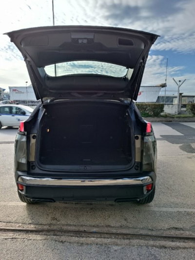 Peugeot 3008 BlueHDi 130 S&S EAT8 Active Pack (10)