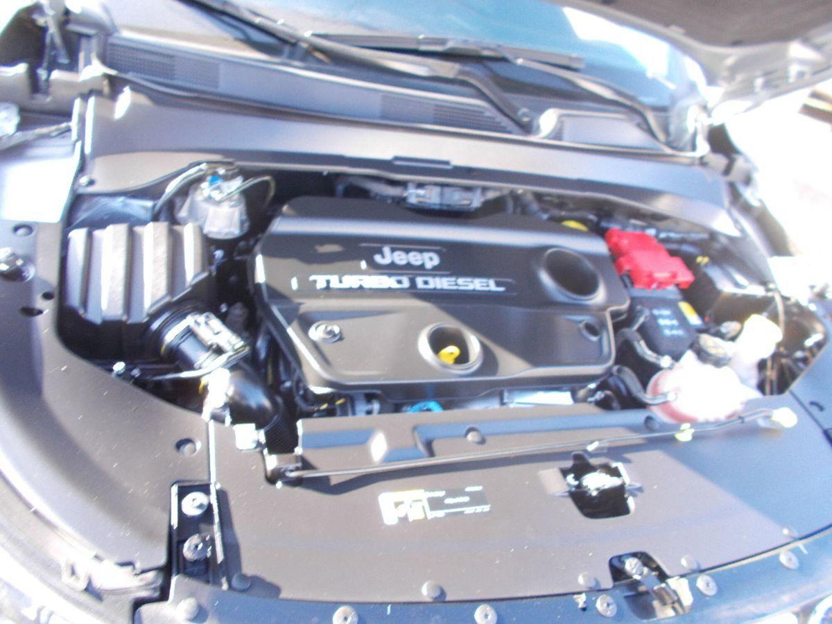 Jeep Compass 1.6 Multijet II 2WD Business (19)