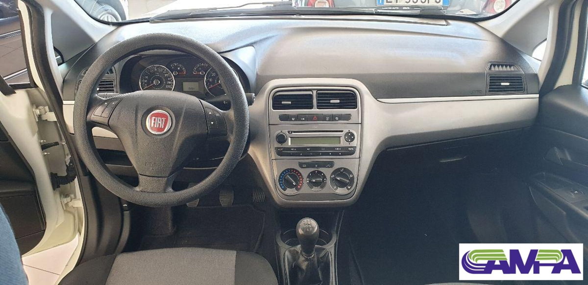 Fiat Punto Evo 1.3 MJT 95 DPF S&S 5p.Van Dynamic (9)