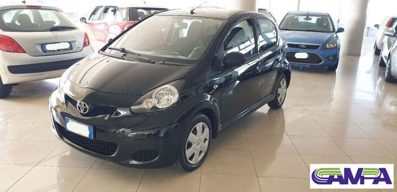 Toyota Aygo 1.0 12V VVT-i 5 porte Now Connect