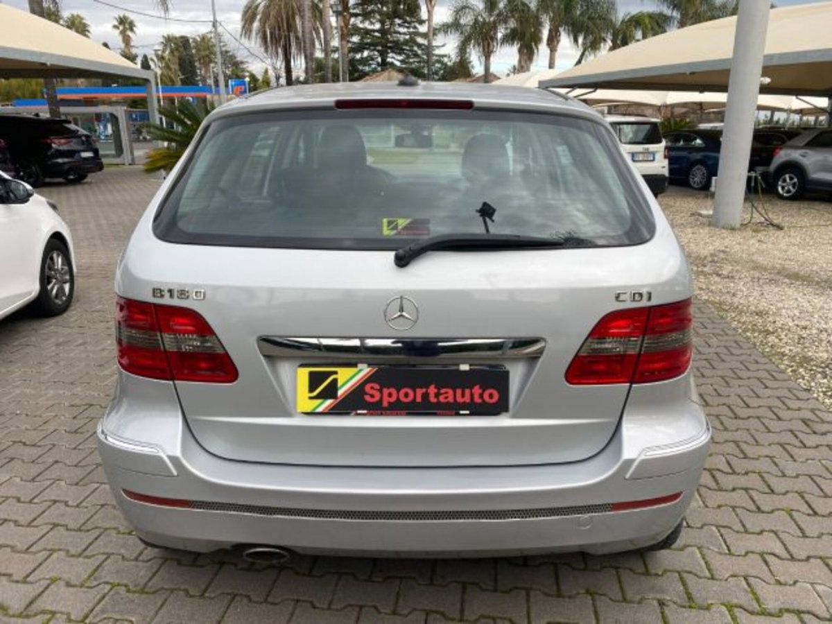 Mercedes-Benz Classe B 180 CDI Sport (14)