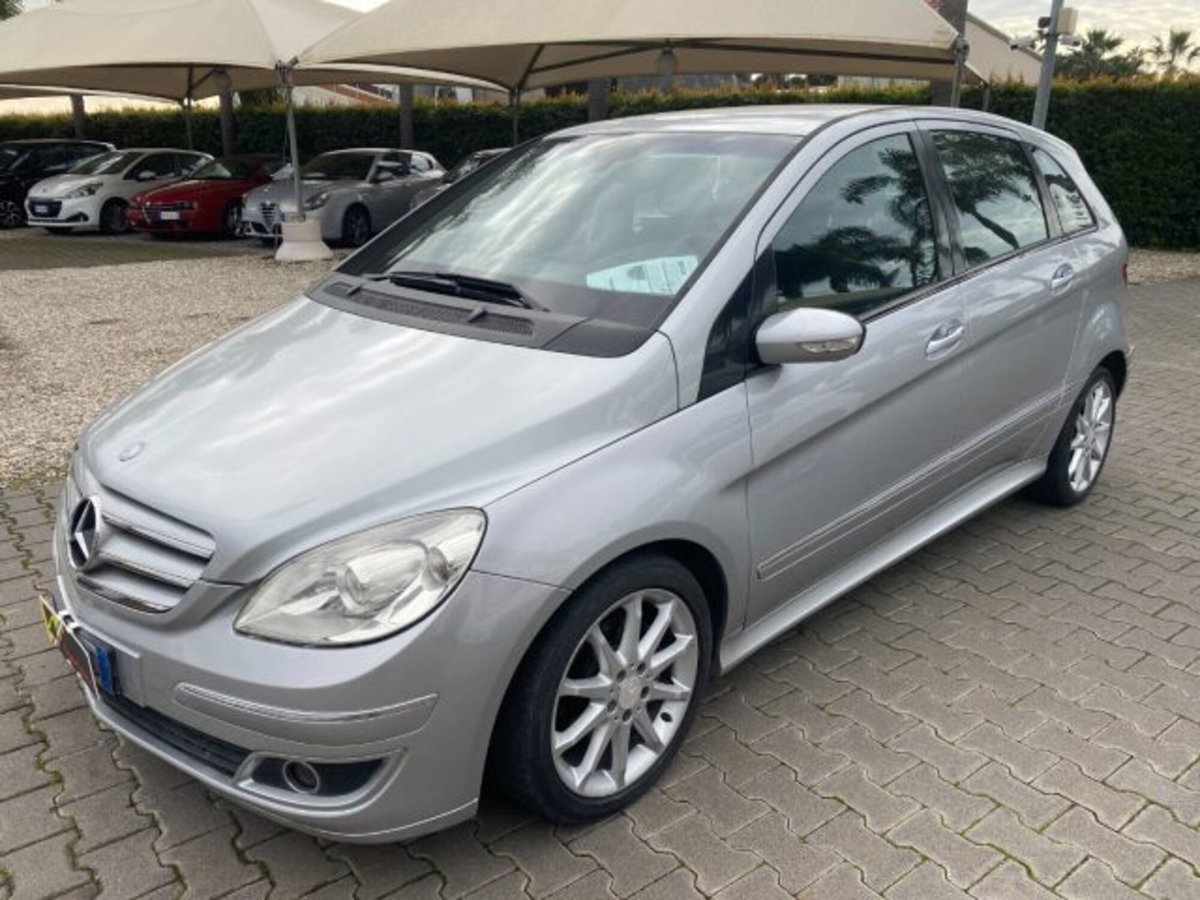 Mercedes-Benz Classe B 180 CDI Sport (16)