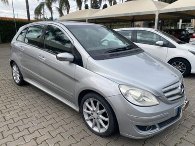 Mercedes-Benz Classe B 180 CDI Sport (2)