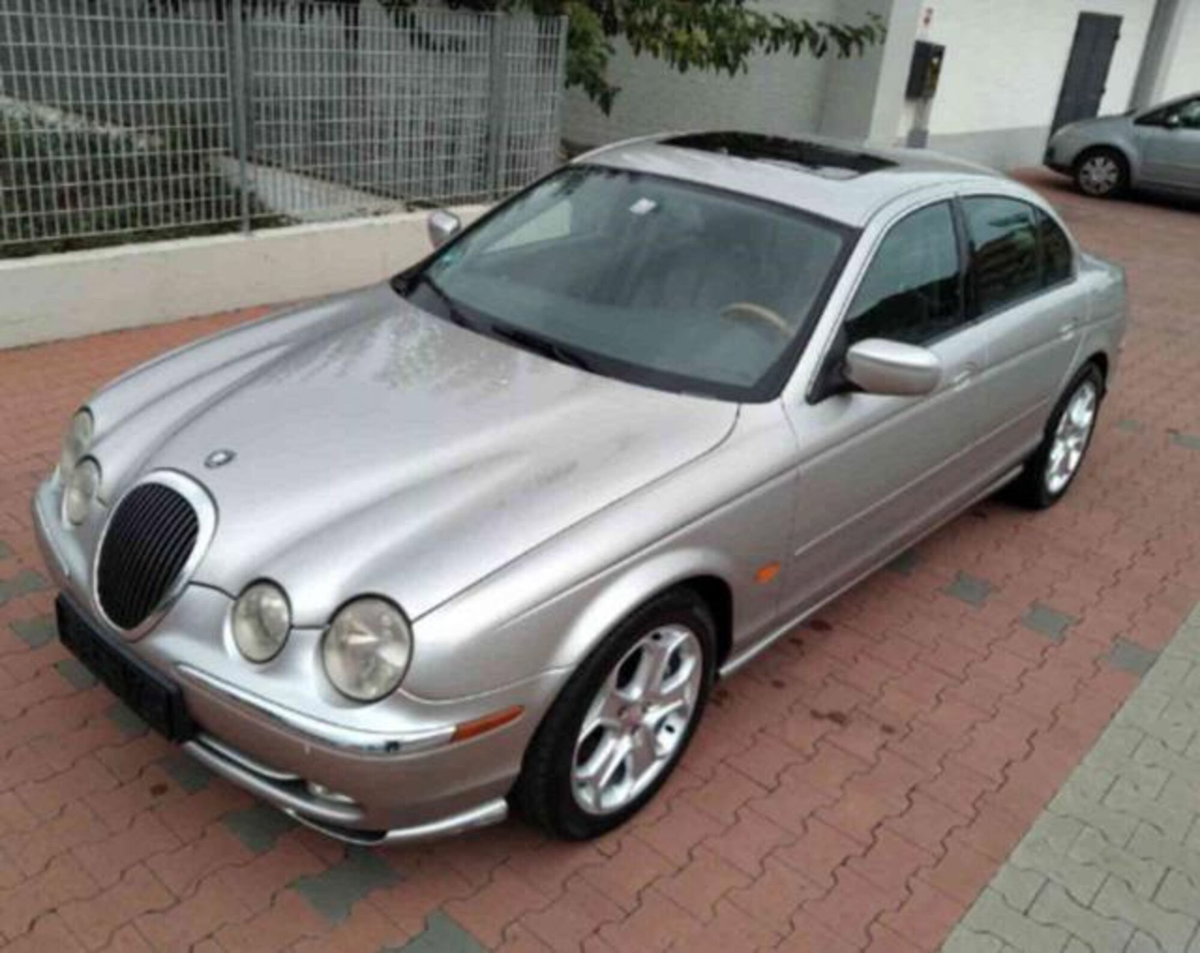 Jaguar S-Type 3.0 V6 Executive