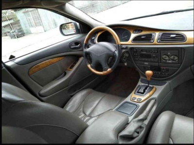 Jaguar S-Type 3.0 V6 Executive (4)