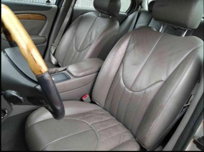 Jaguar S-Type 3.0 V6 Executive (5)
