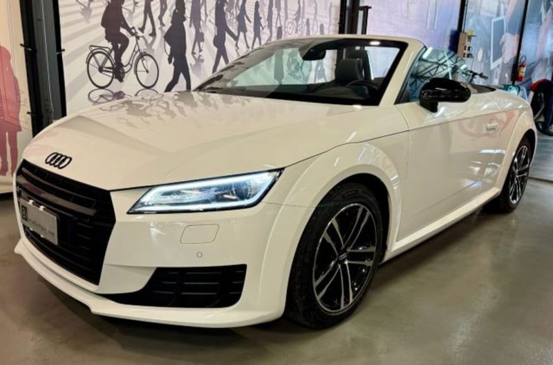 Audi TT Cabrio 2.0 TDI ultra Design